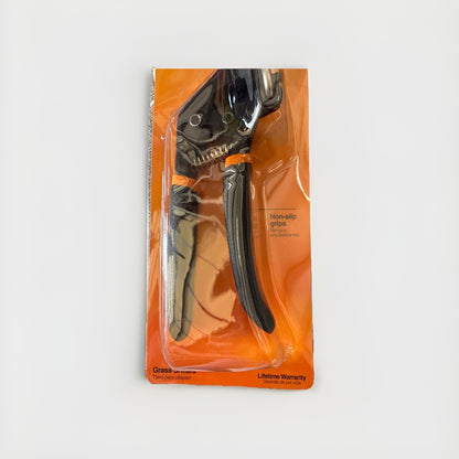 Fiskars 392290-1001 Grass Orange and Black Trimmers