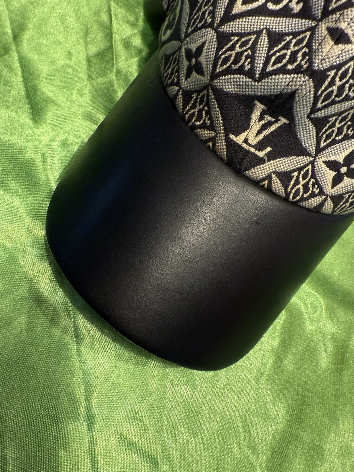 Louis Vuitton MP2900 Baseball Cap Size M 54cm Head Circumference 7cm Brim Black