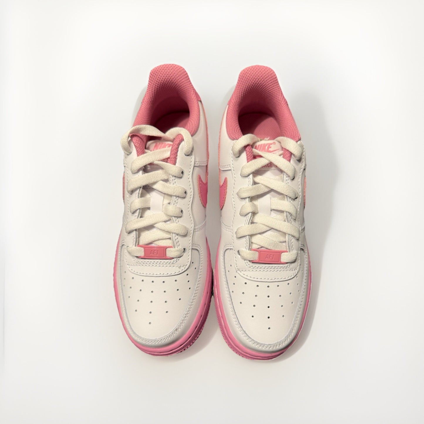 SIZE 4.5Y - Air Force 1 Big Kids