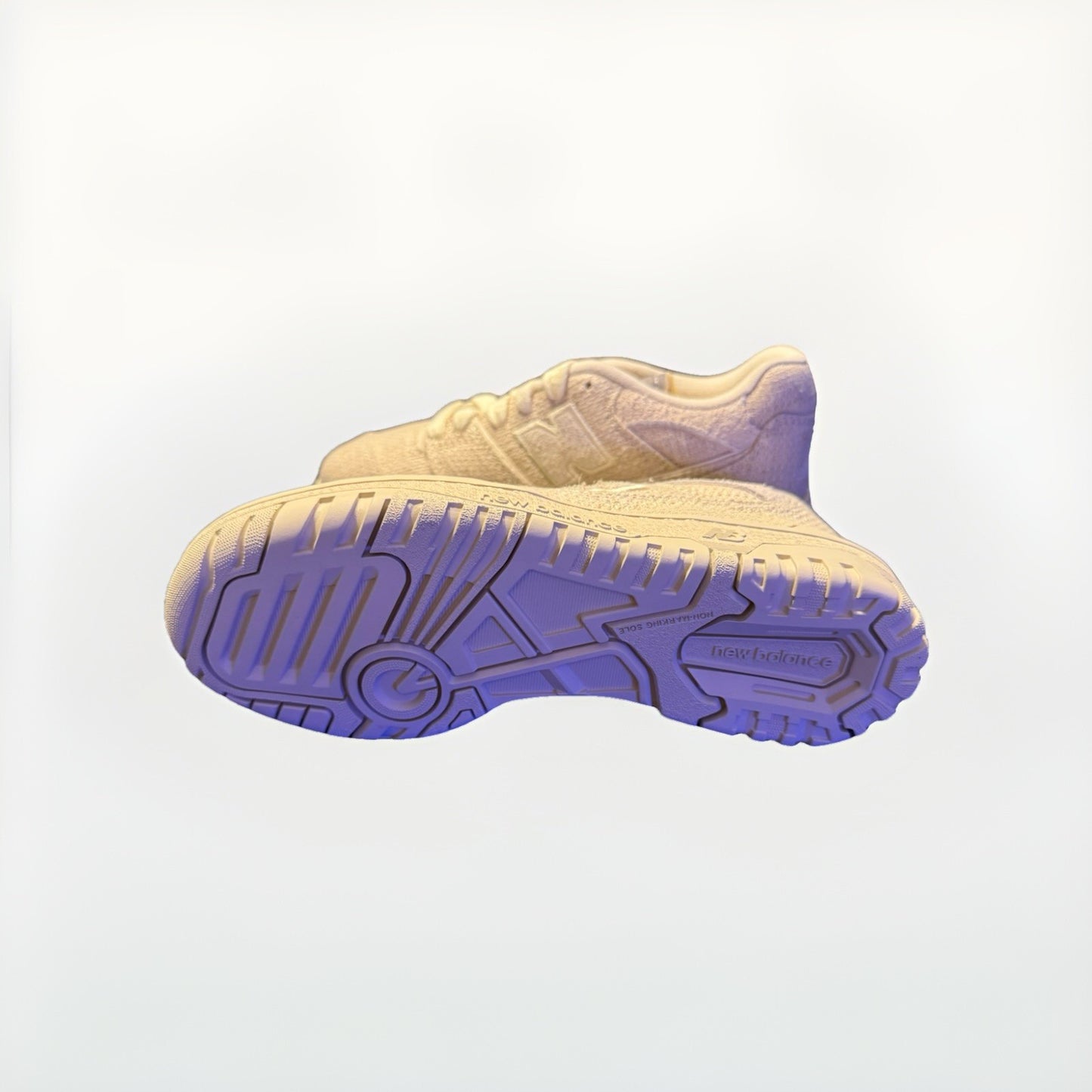 Size 4M/ 5.5W - New Balance 550