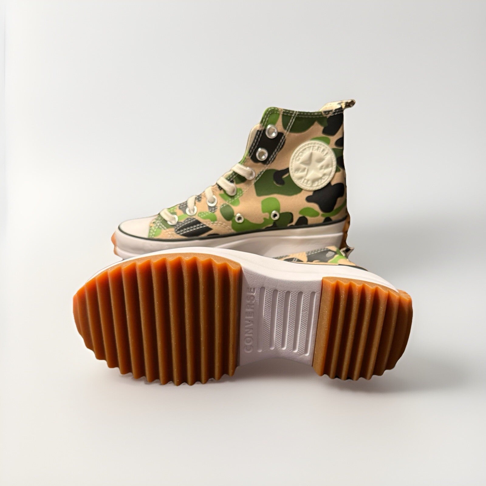 Size 5M 6.5W - Converse Run Star Hike High Archive Print Camo